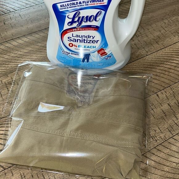 Athleta Active Skort 🎾 ⛳️ 🏝️ Security pocket in back. Great for travel 🧳 ✈️ - Picture 4 of 17